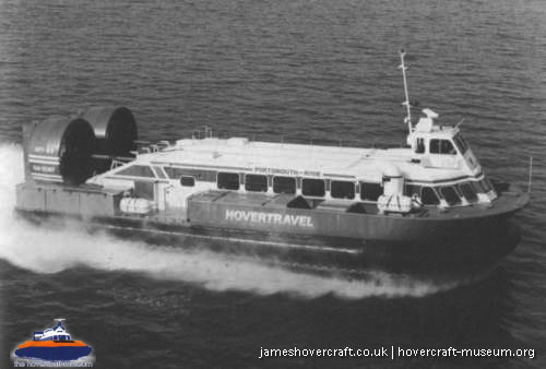 AP1-88 hovercraft  -  (credit: The <a href='http://www.hovercraft-museum.org/' target='_blank'>Hovercraft Museum Trust</a>).